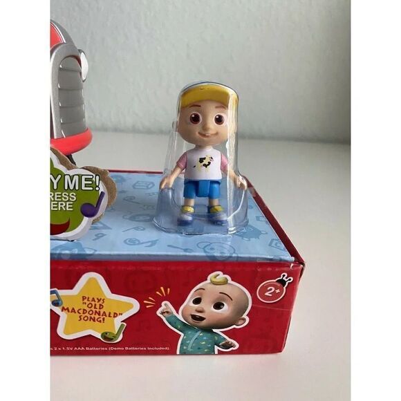 Cocomelon Musical Tractor w/ Sounds Old McDonald Had A Farm Song Toy Figure New - Picture 2 of 8